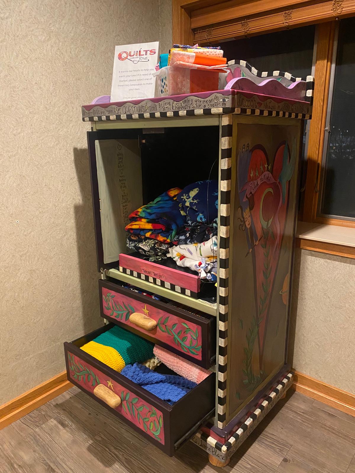 Quilts in RMHC for guests